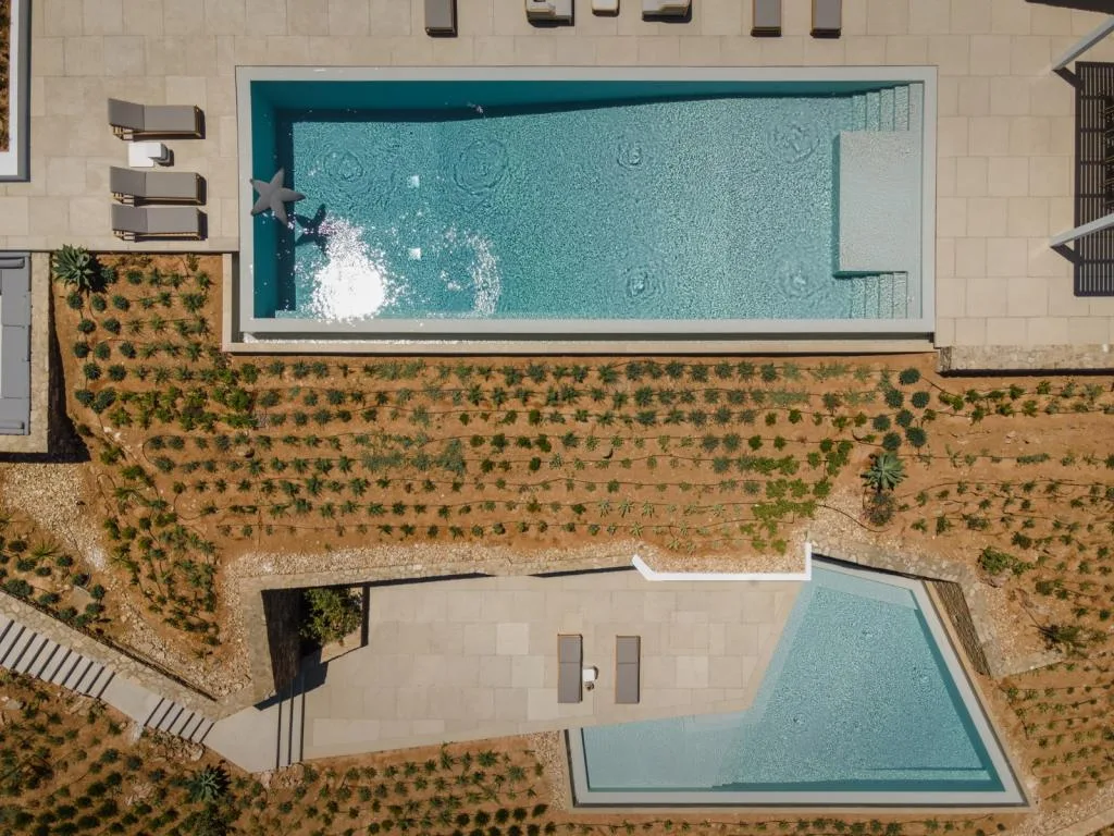 BIM Architecture | Underground Private Villas on Antipalos Island/Tsolakis Architects