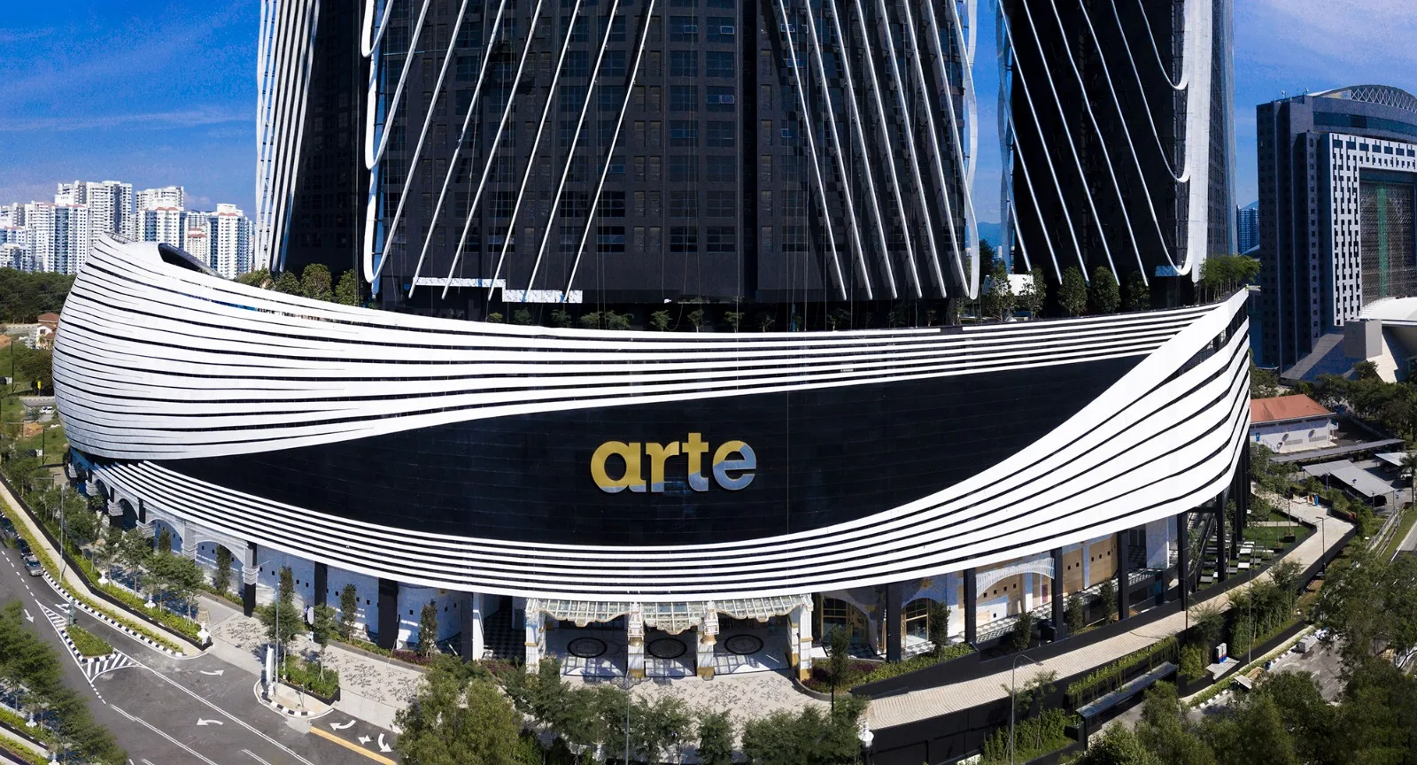 BIM Architecture | Art é MK Supertall Residential Hotel Complex/SPARK