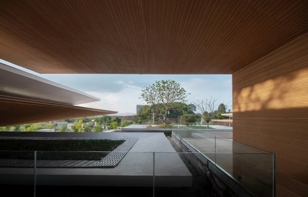 BIM architecture | Natural growth space under daily scenery: "Umbrella Hill" lifestyle collection store/line+architectural firm+gad