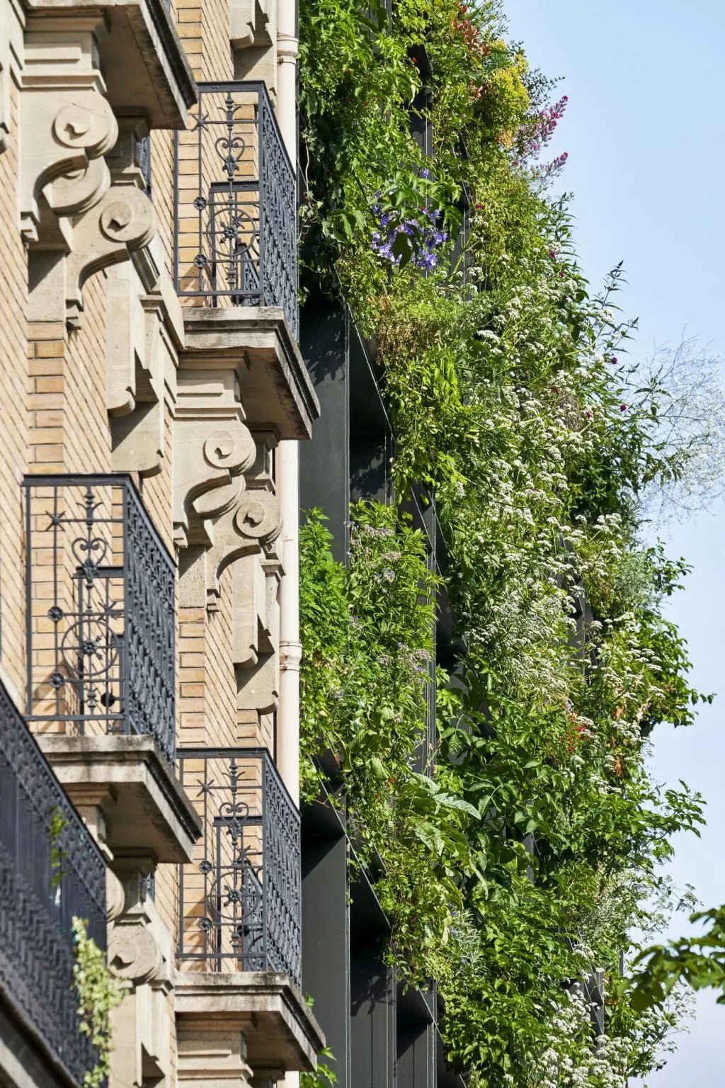 BIM Architecture | Miniature of Future Cities: M Building/Triptyque Architecture