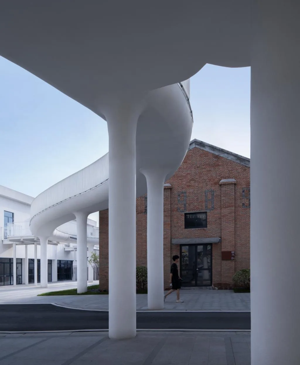 BIM Architecture | Innovative Old Renovation Strategy: Jiangnan Embroidery Factory/Mi Zhang Building
