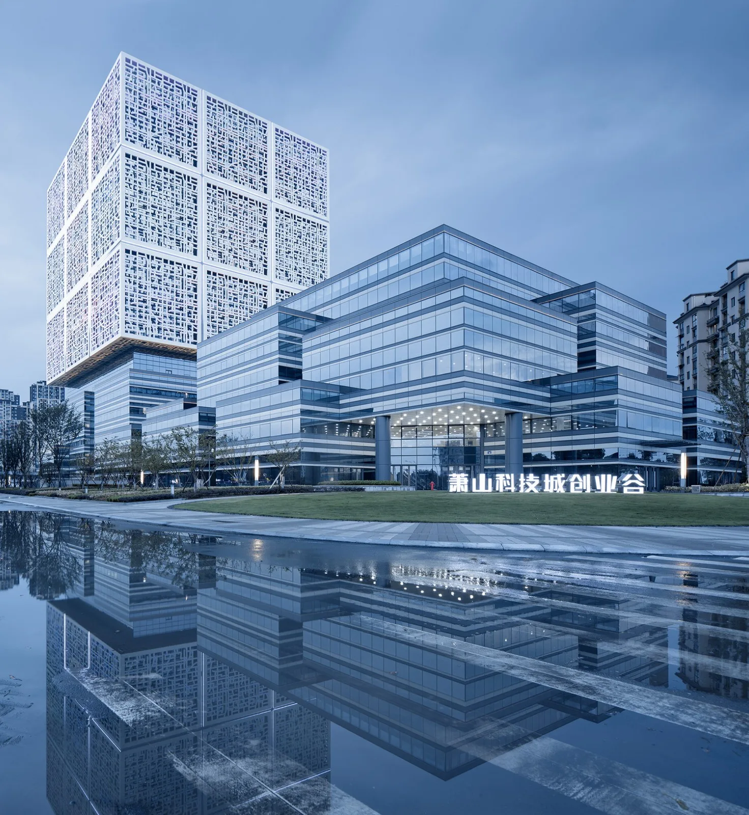 BIM Architecture | 'Energy Cube' Xiaoshan Science and Technology City Entrepreneurship Valley/Zhejiang University Architectural Design and Research Institute Co., Ltd