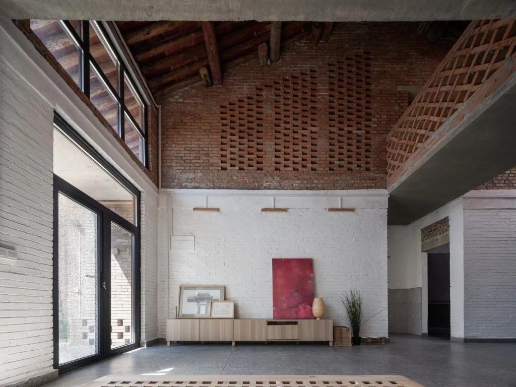 BIM Architecture | Regeneration of Guanzhong Brick and Tile Houses: Xianyang Gezi Village Red Brick House/Xi'an University of Architecture and Technology Design and Research Institute