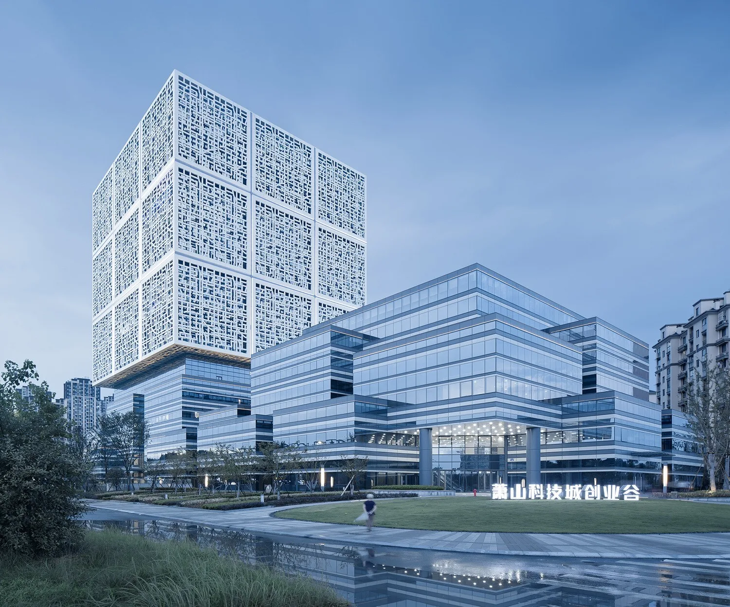 BIM Architecture | 'Energy Cube' Xiaoshan Science and Technology City Entrepreneurship Valley/Zhejiang University Architectural Design and Research Institute Co., Ltd