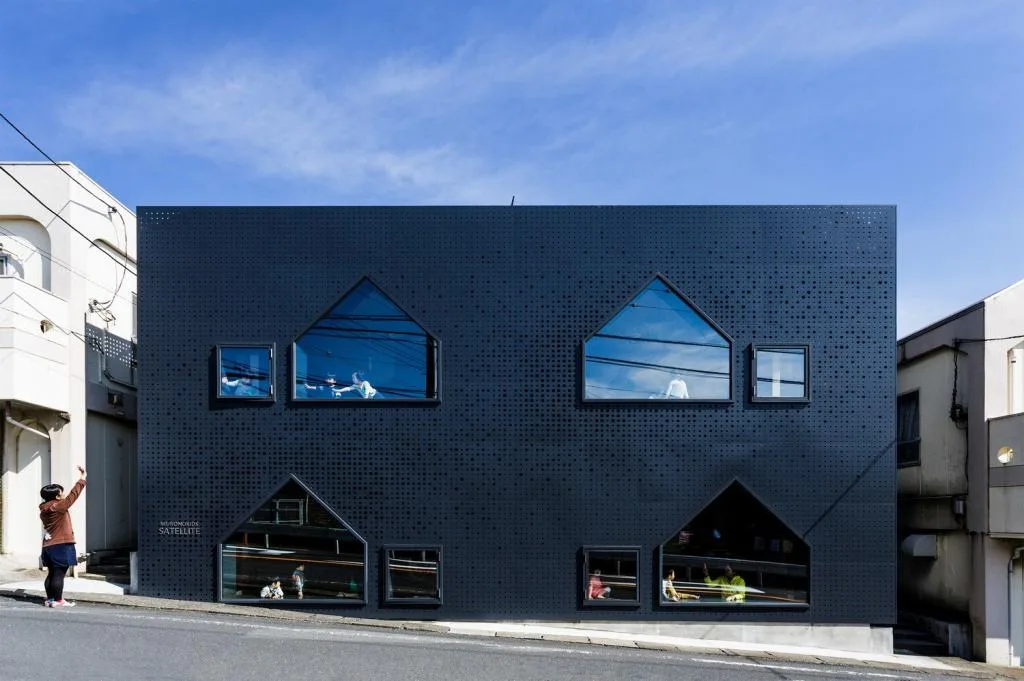 BIM Architecture | MK-S Kindergarten: Large Building for Adults, Small House for Children/Hibino Architecture Firm+Youji no Shiro