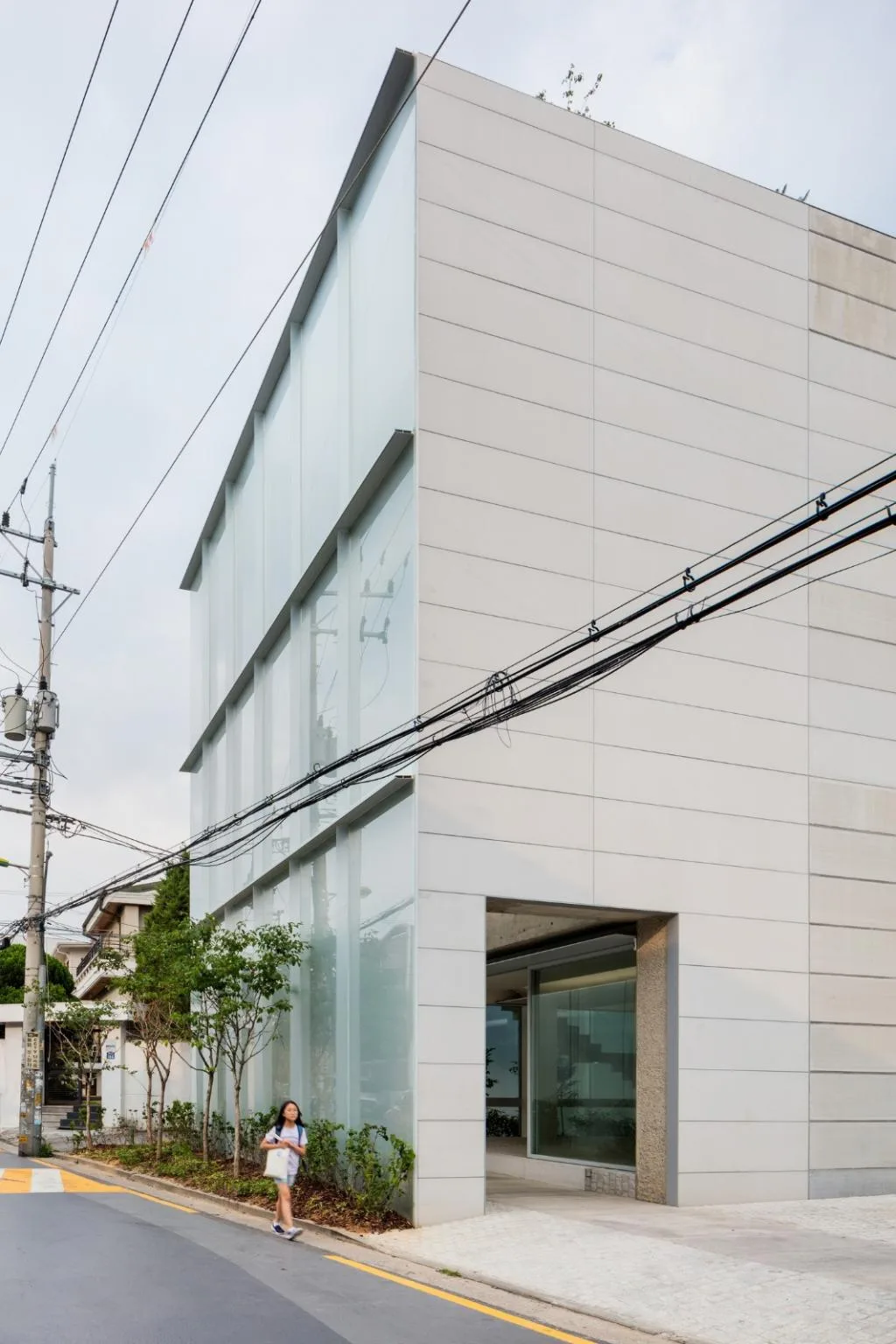 BIM Architecture | Thisisneverthat Fashion Studio/FHHH FRIENDS