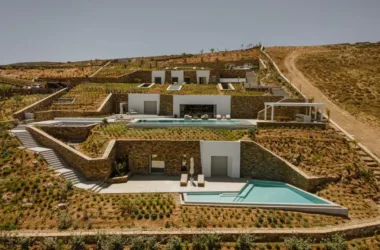 BIM Architecture: Underground Private Villas on Antipalos Island by Tsolakis Architects-BIM WORLD