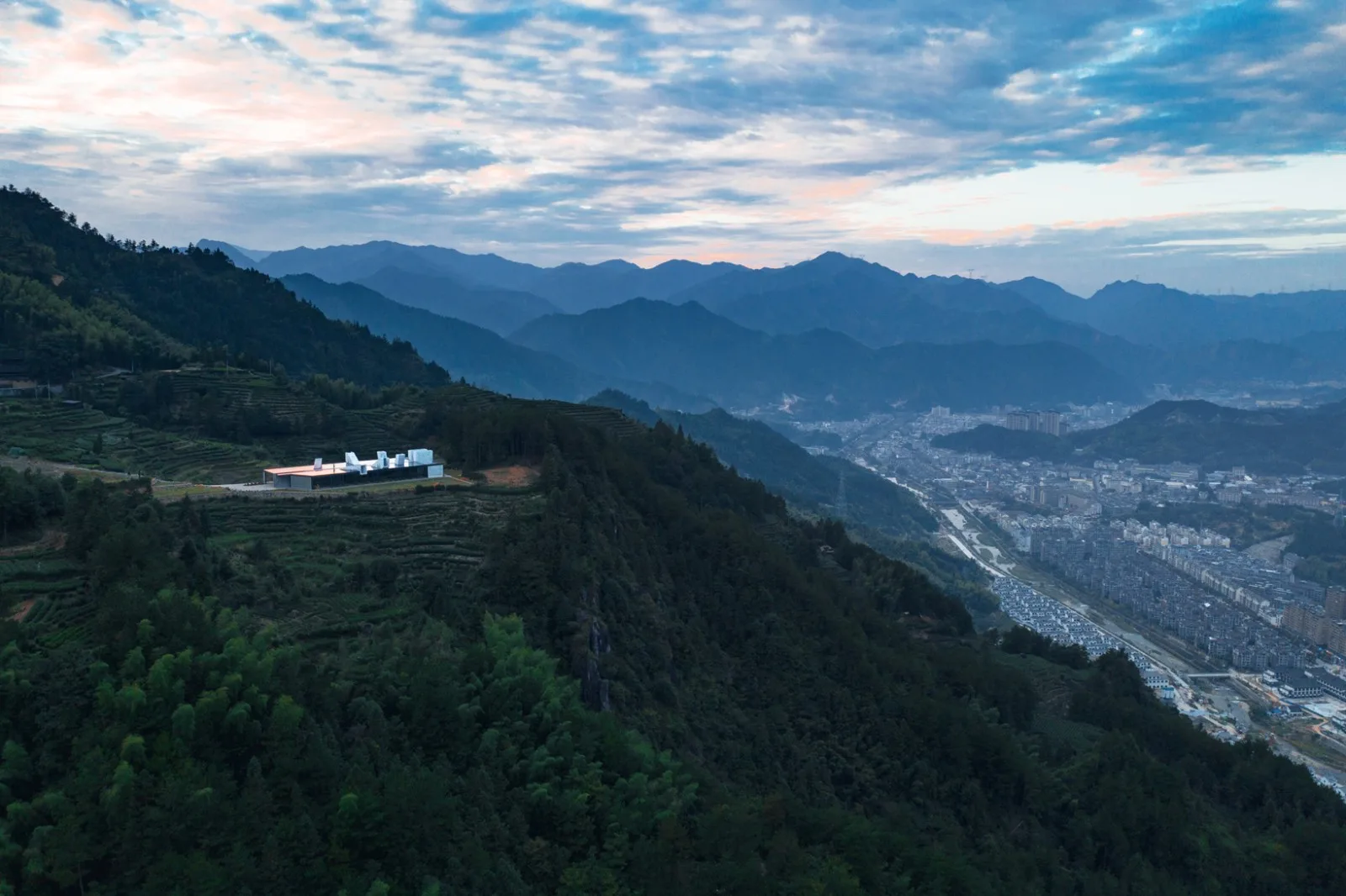 BIM Architecture | Jingning Huiming Tea Workshop/DnA_Design and Architecture