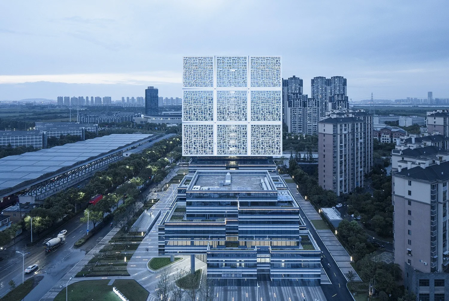BIM Architecture | 'Energy Cube' Xiaoshan Science and Technology City Entrepreneurship Valley/Zhejiang University Architectural Design and Research Institute Co., Ltd