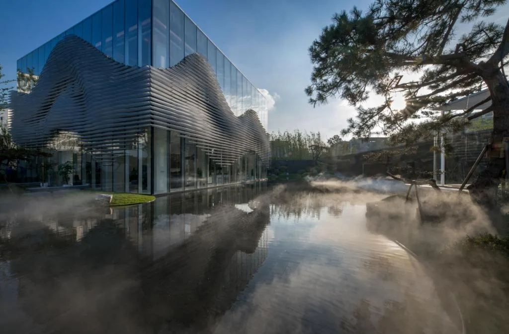 BIM Architecture | Avenue Non Form - Architecture Without Style Constraints/AOE Construction Team's Architectural Practice Path