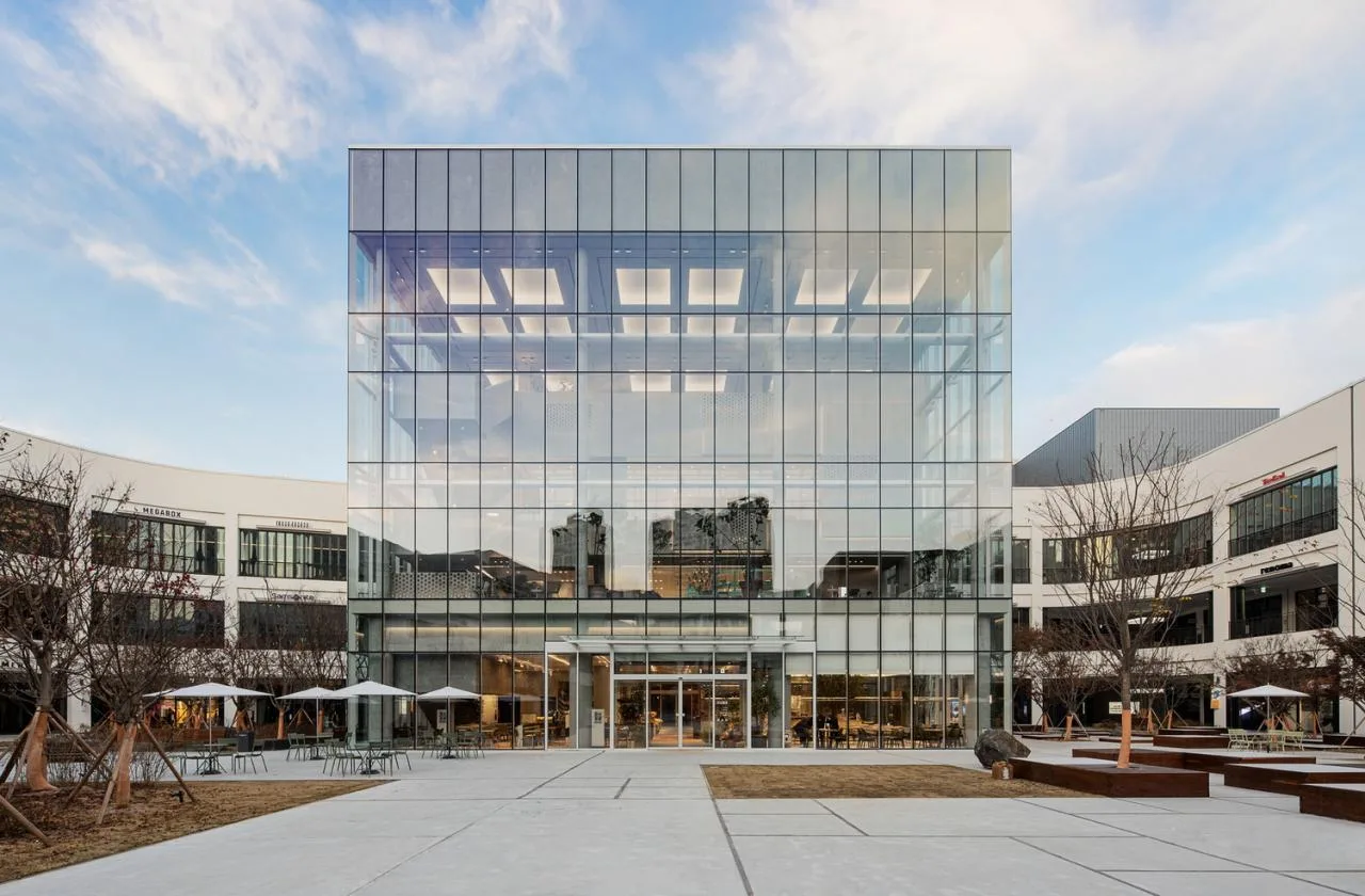 BIM Architecture | Discount Store No.1 Hall/BetwinSpace Design that can "hide"