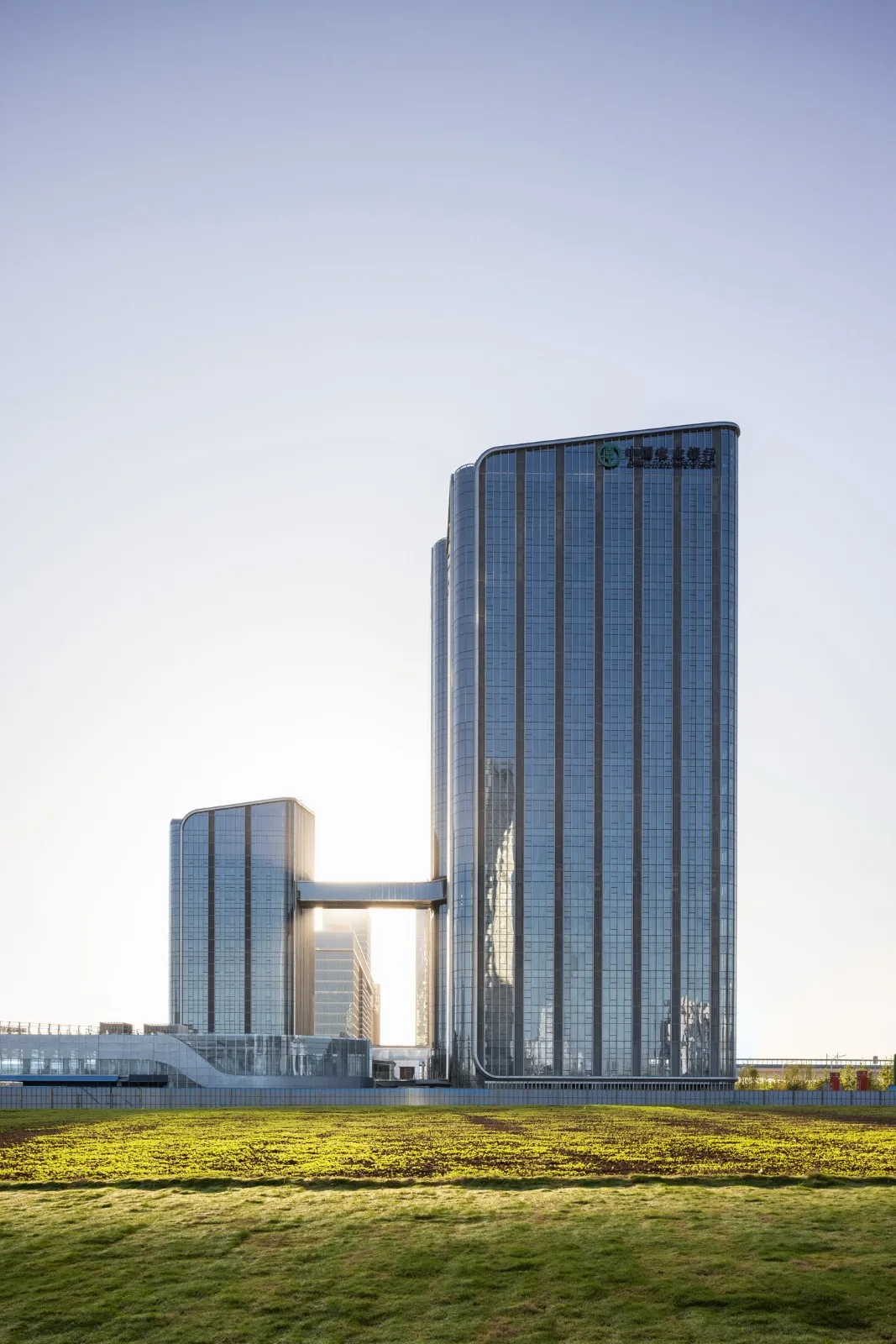 BIM Architecture | The Most Beautiful National Games come to a perfect end, and the Olympic Sports Axis Gate continues to bloom with new vitality/San Yi Architectural Design