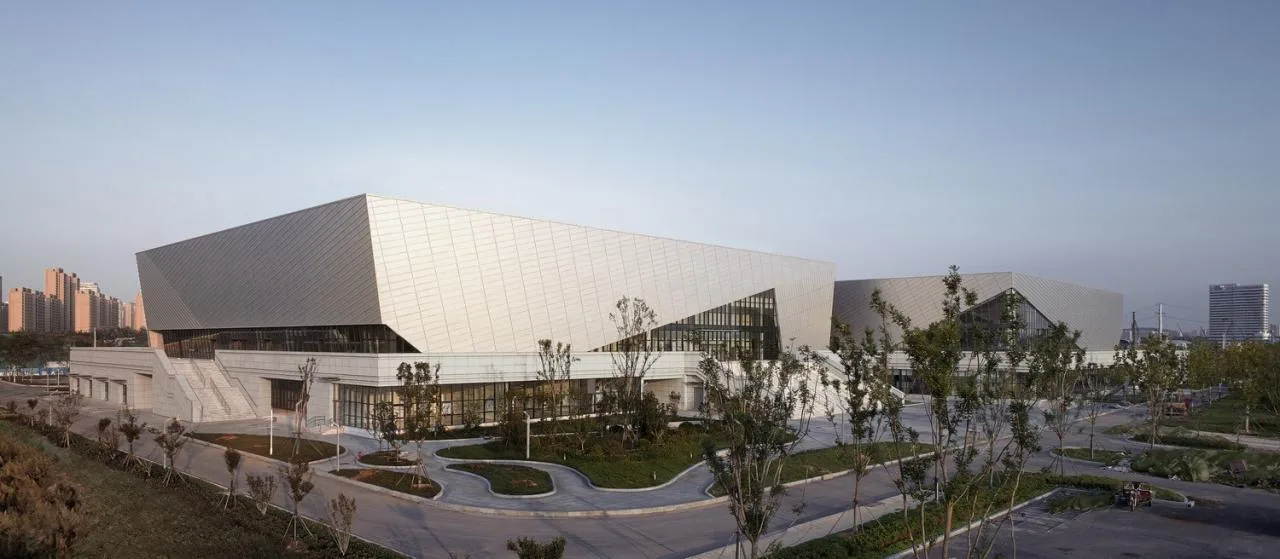 BIM Architecture | Jinan Shandong First Medical University Cultural and Sports Center/Tianjin University Design Institute · Gu Zhihong Studio