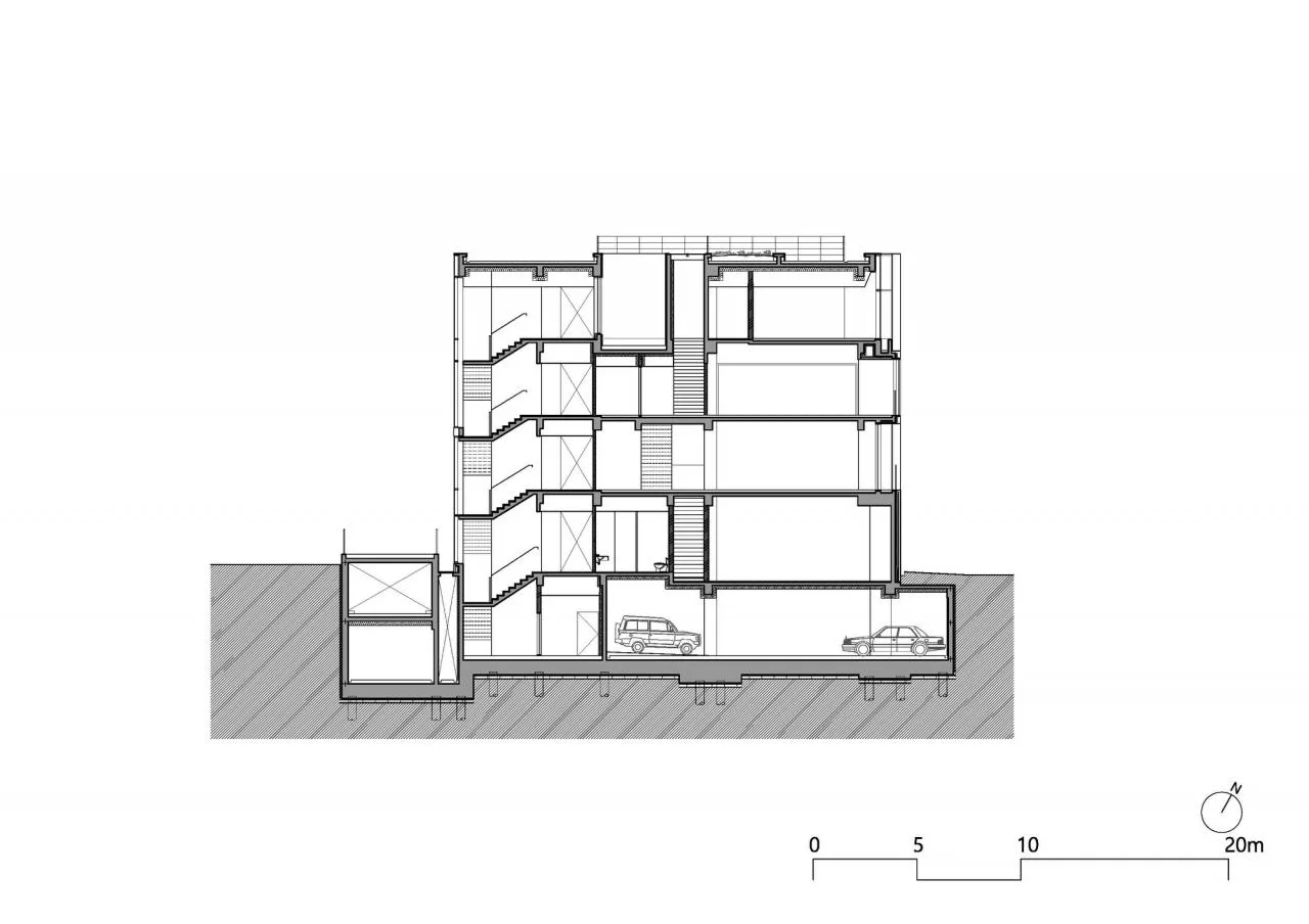 BIM Architecture | 'Do you want to dance?' Messy office building/poly.m.ur