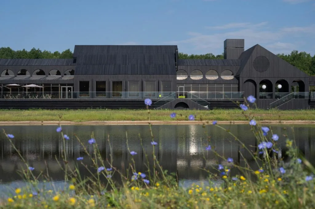 BIM Architecture | Kudaikan Park Visitor Reception Center/Megabudka Architecture Bureau