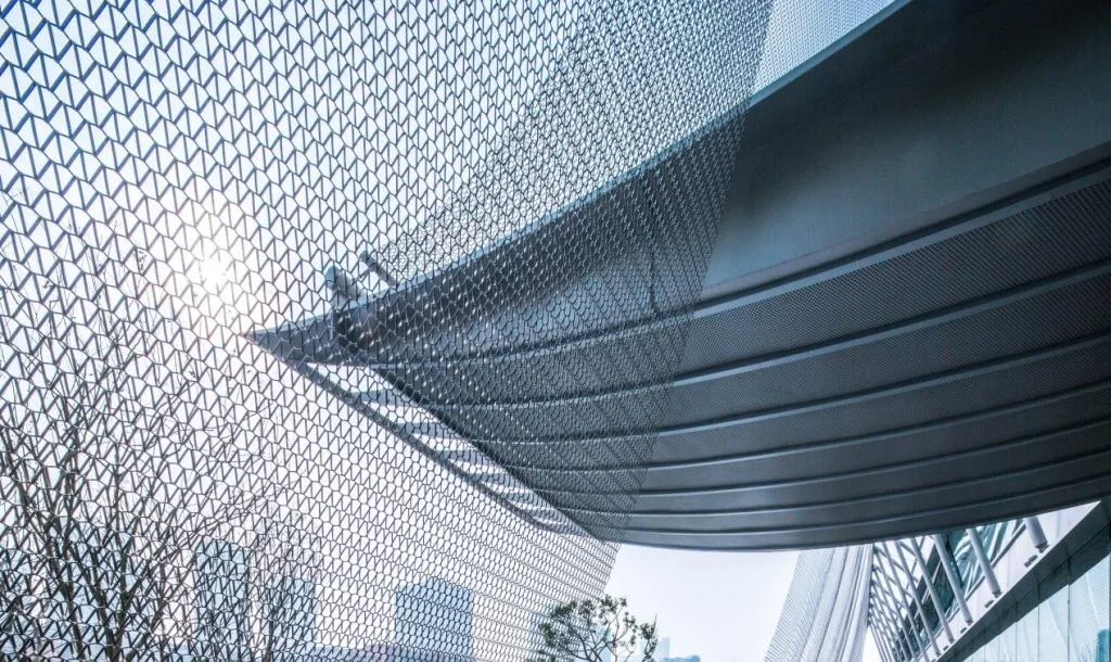 BIM Architecture | Avenue Non Form - Architecture Without Style Constraints/AOE Construction Team's Architectural Practice Path