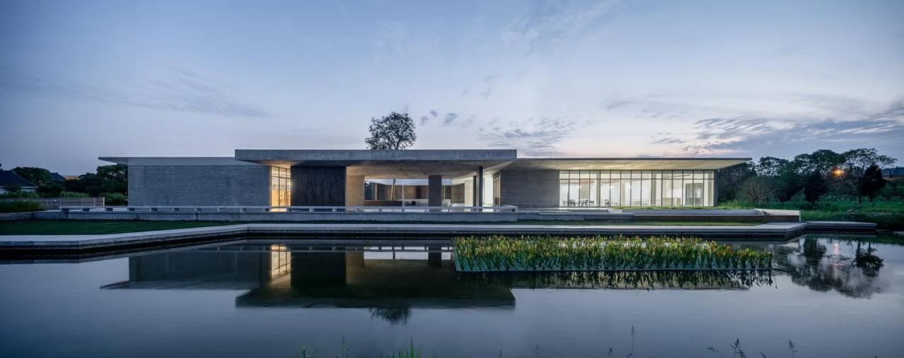 BIM Architecture | Exhibition Hall in Shiwan Pig House/Actually Architectural Firm