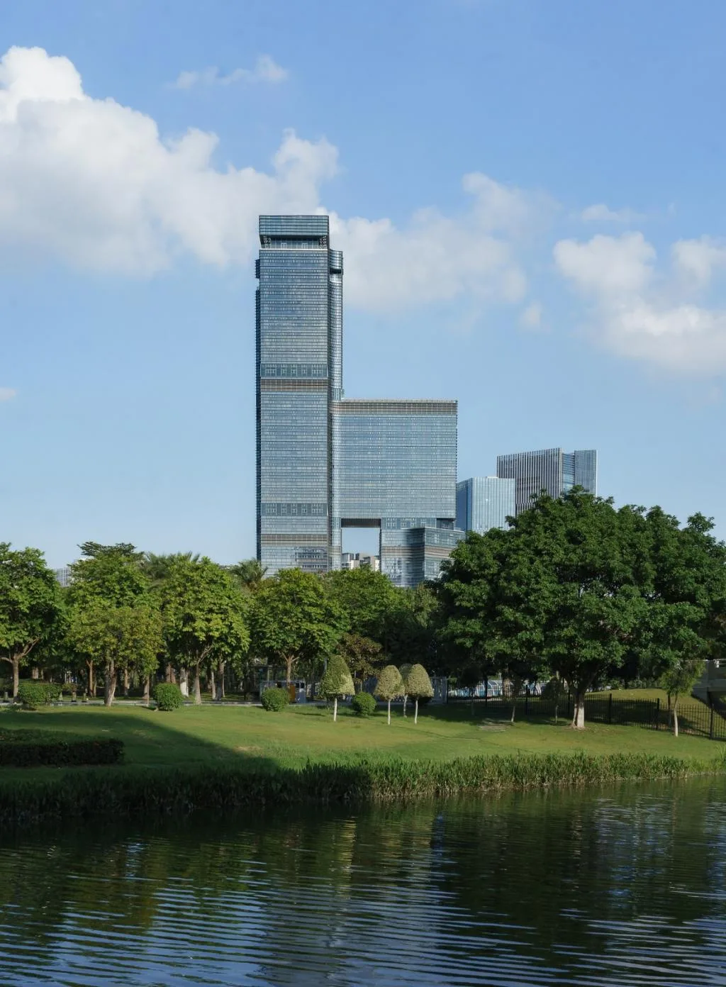 BIM Architecture | Guangzhou Nansha Jiantao Plaza/Aedas