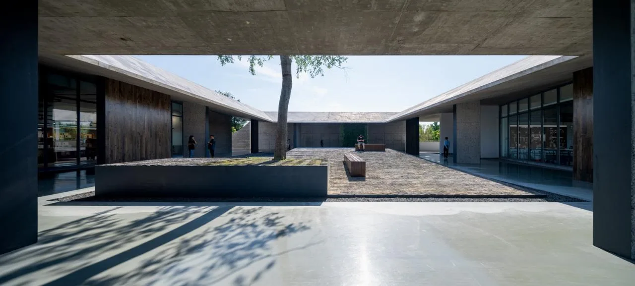 BIM Architecture | Exhibition Hall in Shiwan Pig House/Actually Architectural Firm