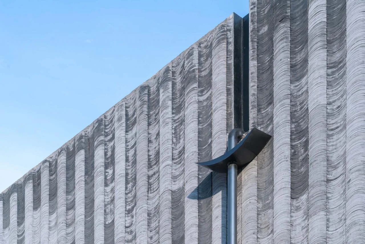 BIM Architecture | Bridge Gallery: Mount Huangshan Taoyuan Store of Shanghai Sanlian Bookstore/Lai Architectural Design Studio