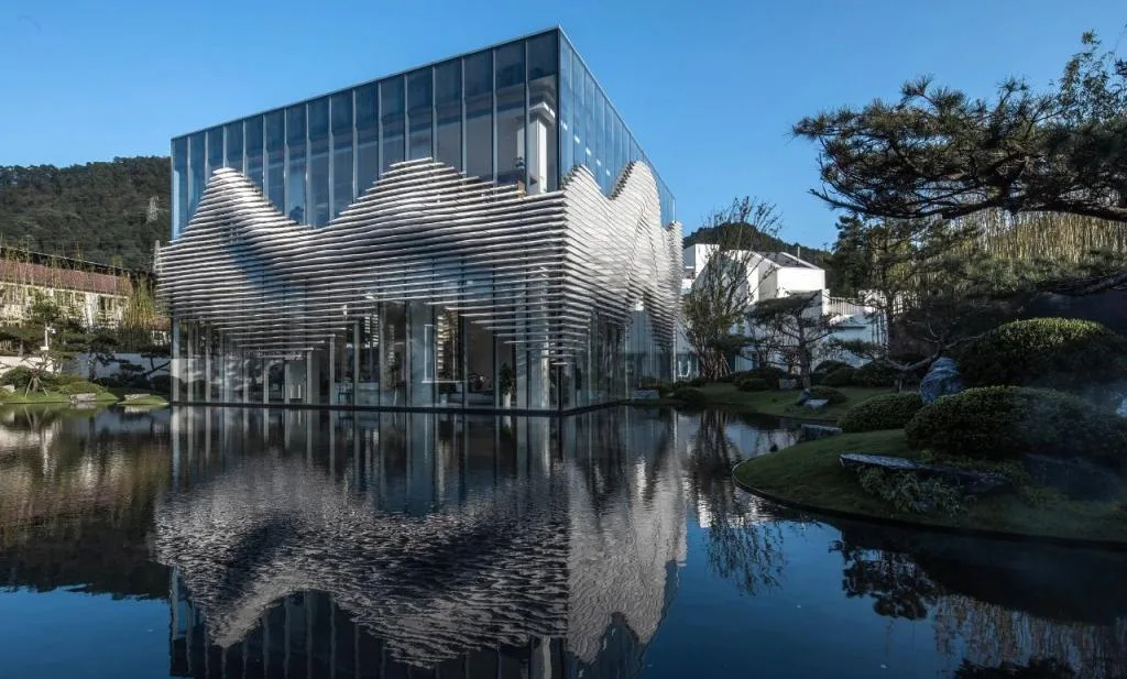BIM Architecture | Avenue Non Form - Architecture Without Style Constraints/AOE Construction Team's Architectural Practice Path