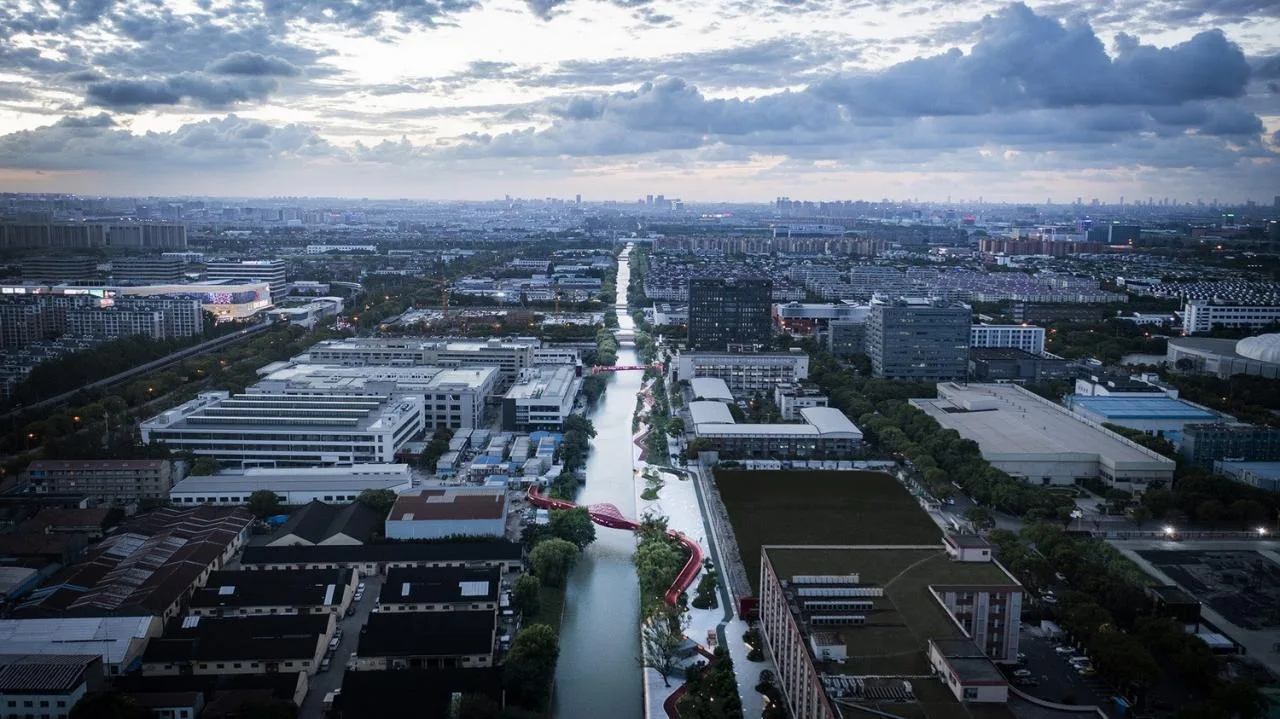 BIM Architecture | Landscape Public Space Renovation on the East Bank of Hengjing Port in Minhang, Shanghai/SPARK Architects