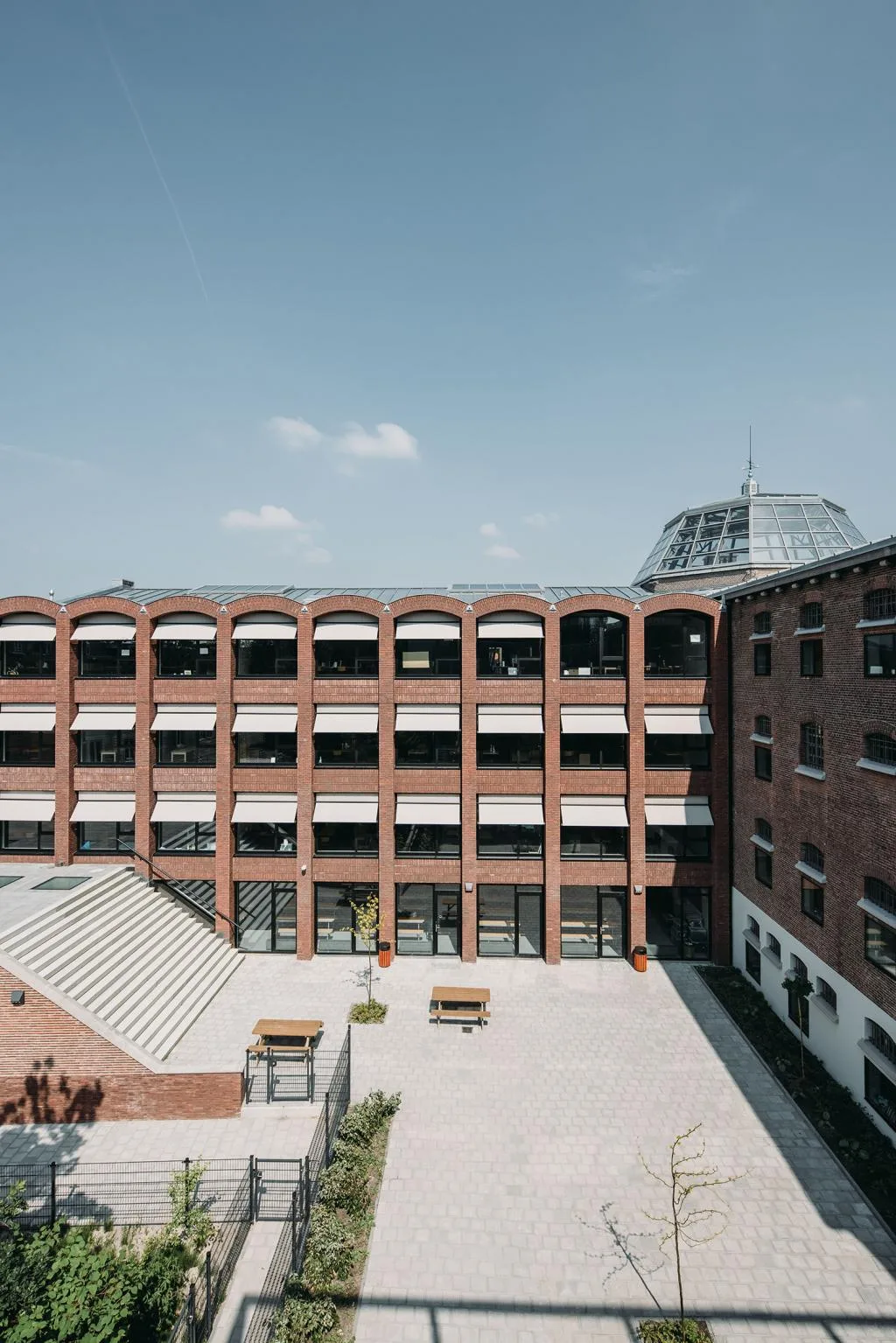 BIM architecture | School converted from prison/Atelier PRO architects