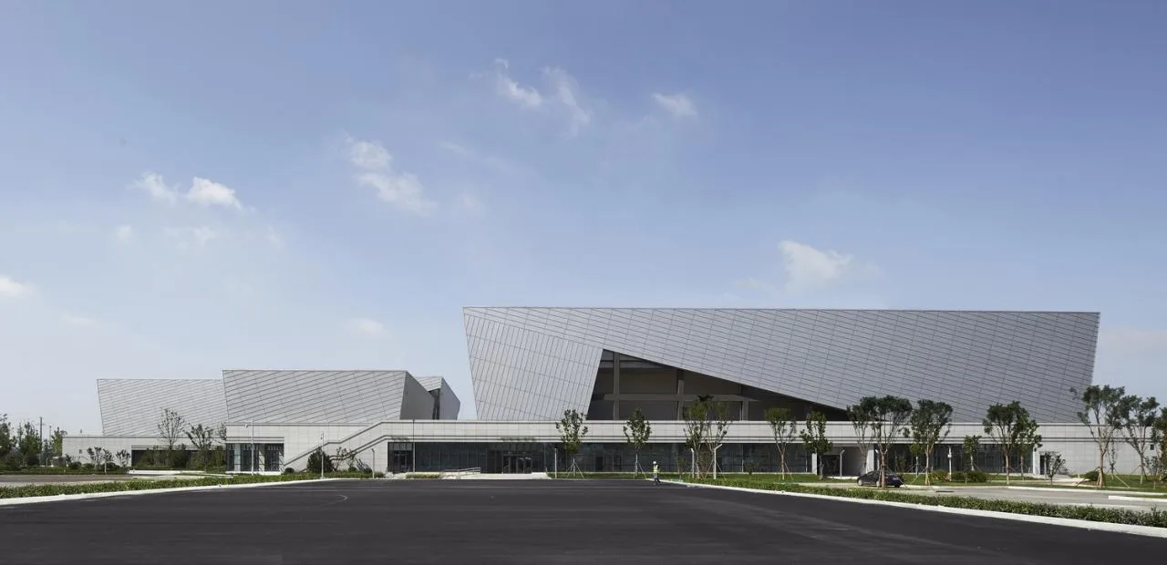 BIM Architecture | Jinan Shandong First Medical University Cultural and Sports Center/Tianjin University Design Institute · Gu Zhihong Studio