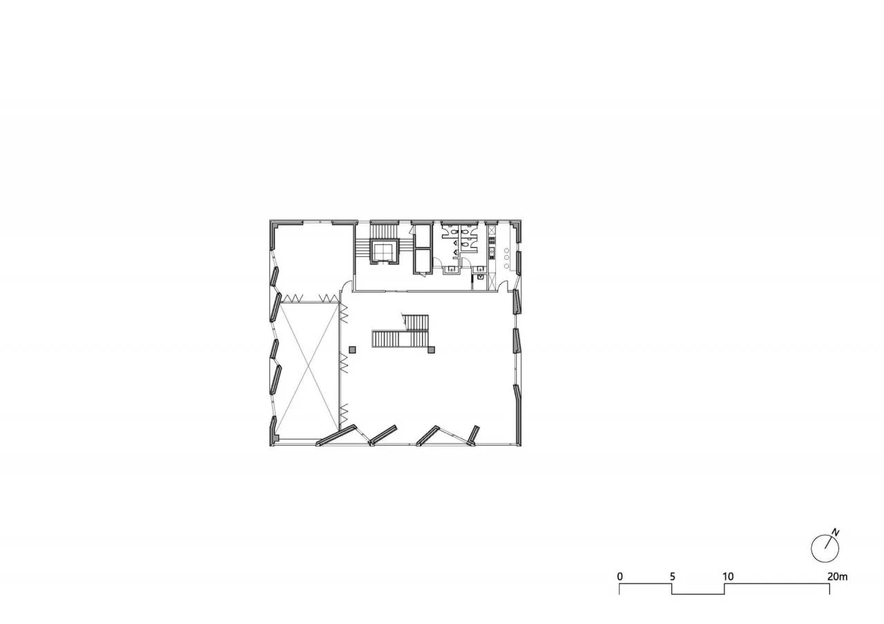 BIM Architecture | 'Do you want to dance?' Messy office building/poly.m.ur
