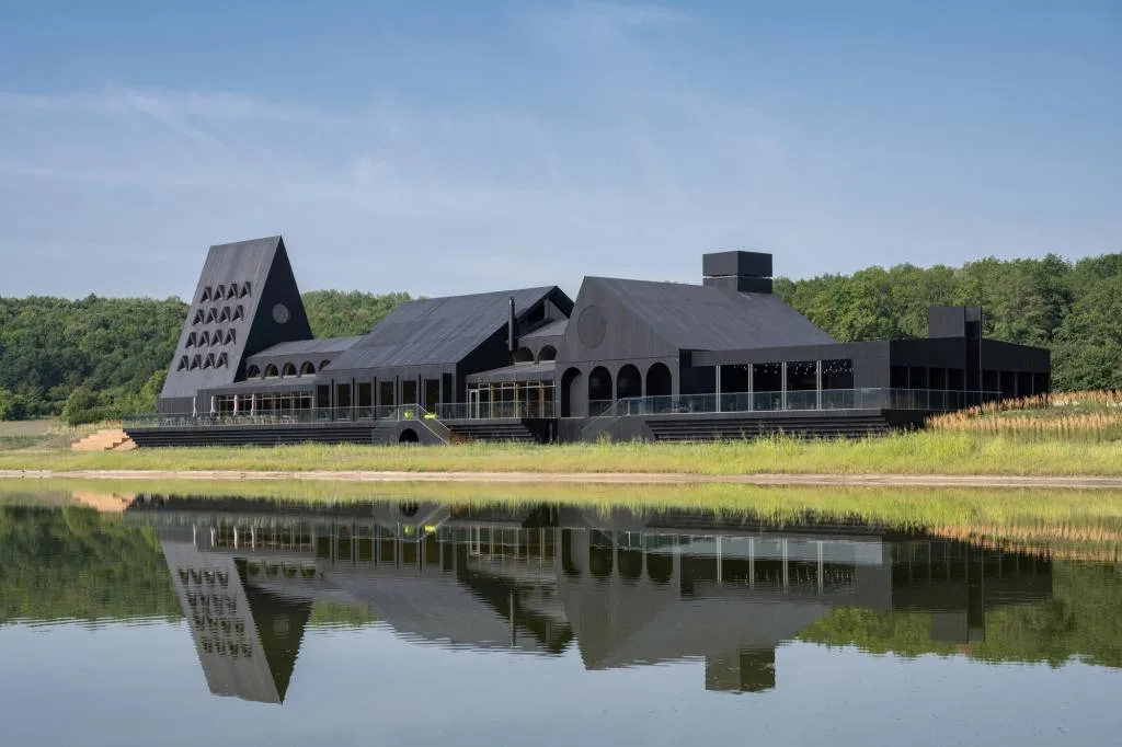 BIM Architecture | Kudaikan Park Visitor Reception Center/Megabudka Architecture Bureau