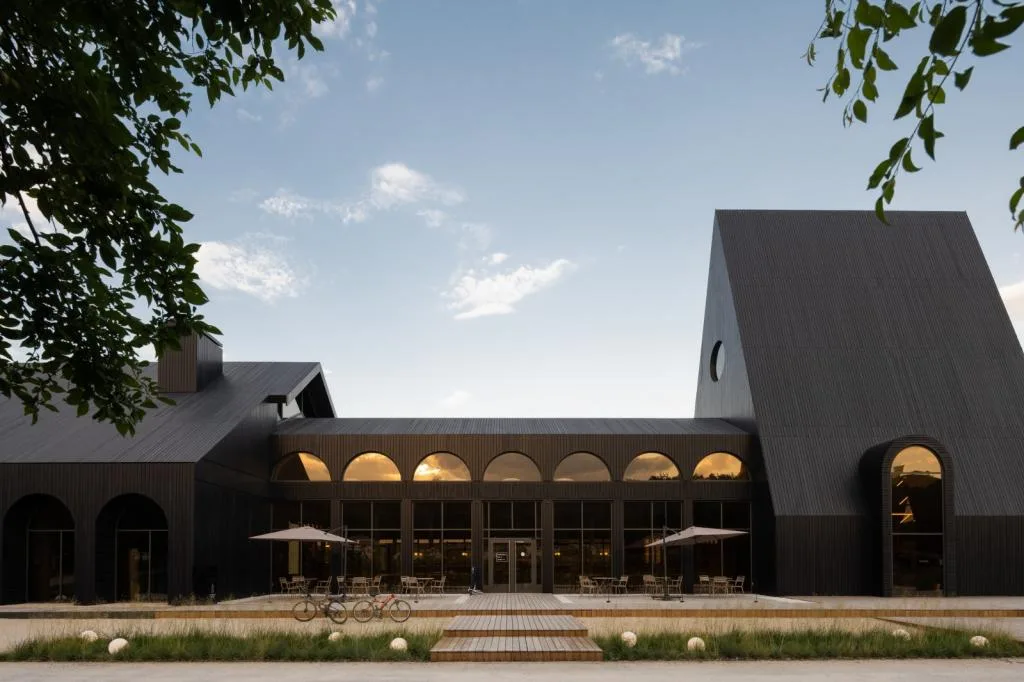 BIM Architecture | Kudaikan Park Visitor Reception Center/Megabudka Architecture Bureau