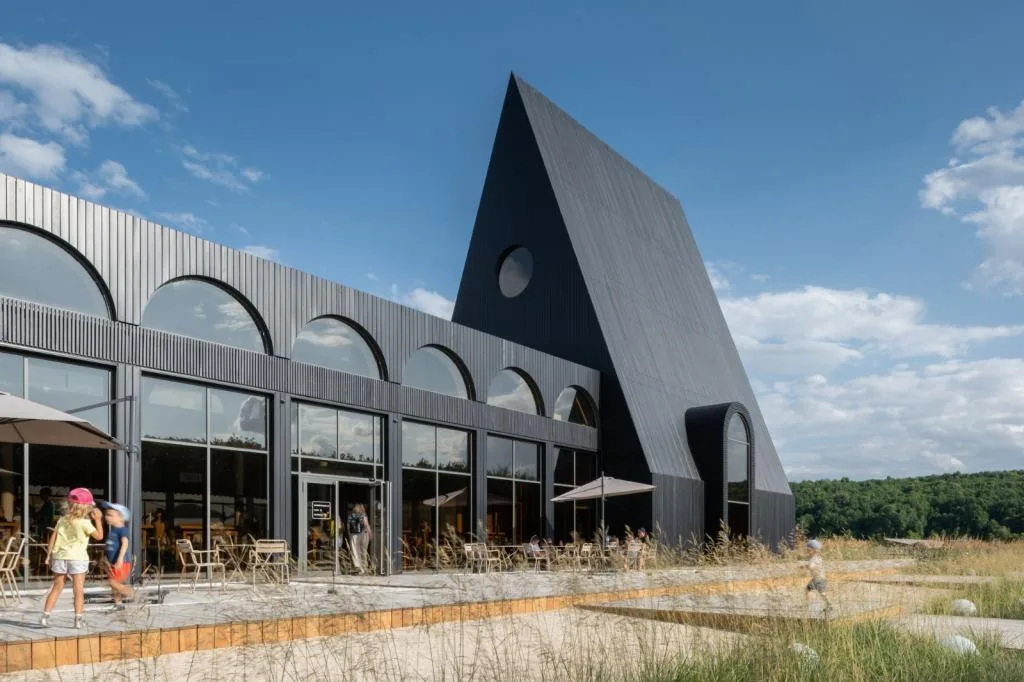 BIM Architecture | Kudaikan Park Visitor Reception Center/Megabudka Architecture Bureau
