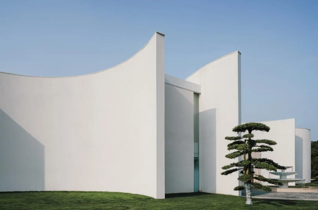 BIM Architecture | Avenue Non Form - Architecture Without Style Constraints/AOE Construction Team's Architectural Practice Path