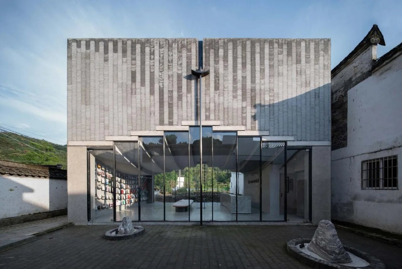 BIM Architecture | Bridge Gallery: Mount Huangshan Taoyuan Store of Shanghai Sanlian Bookstore/Lai Architectural Design Studio