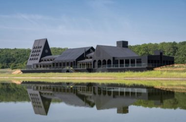 BIM Architecture: Kudaikan Park Visitor Reception Center by Megabudka Architecture Bureau-BIM WORLD