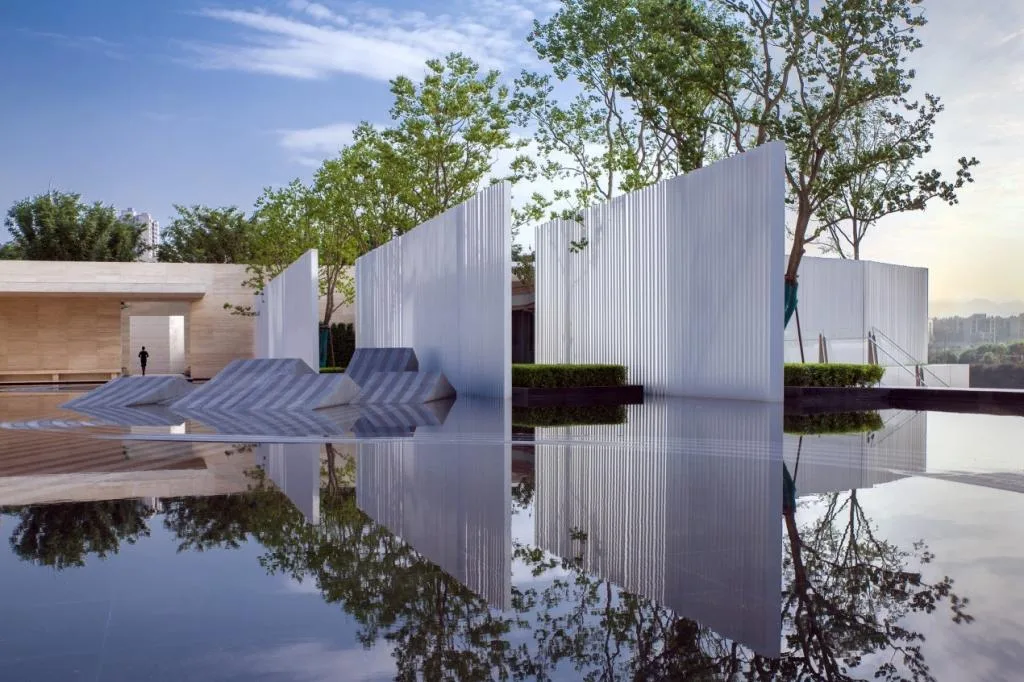 BIM Architecture | Avenue Non Form - Architecture Without Style Constraints/AOE Construction Team's Architectural Practice Path