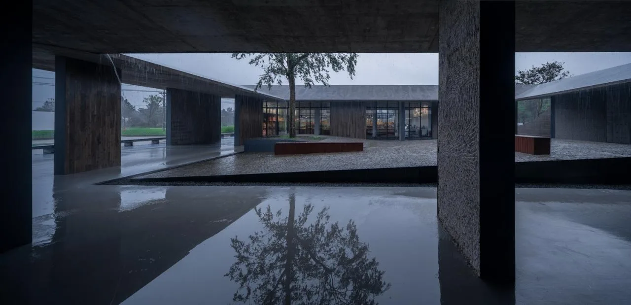 BIM Architecture | Exhibition Hall in Shiwan Pig House/Actually Architectural Firm