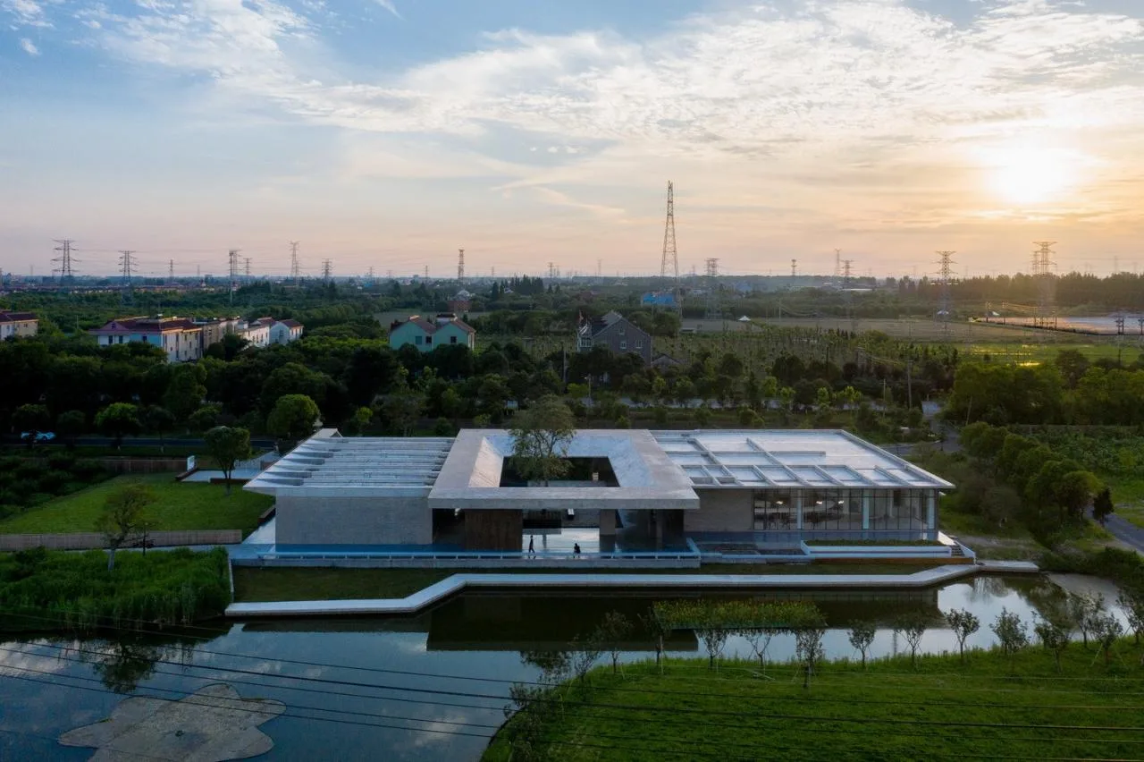 BIM Architecture | Exhibition Hall in Shiwan Pig House/Actually Architectural Firm
