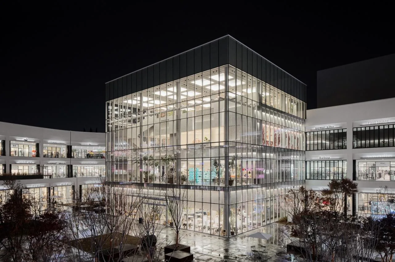 BIM Architecture | Discount Store No.1 Hall/BetwinSpace Design that can "hide"