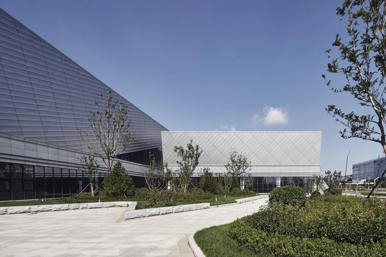BIM Architecture | Jinan Shandong First Medical University Cultural and Sports Center/Tianjin University Design Institute · Gu Zhihong Studio