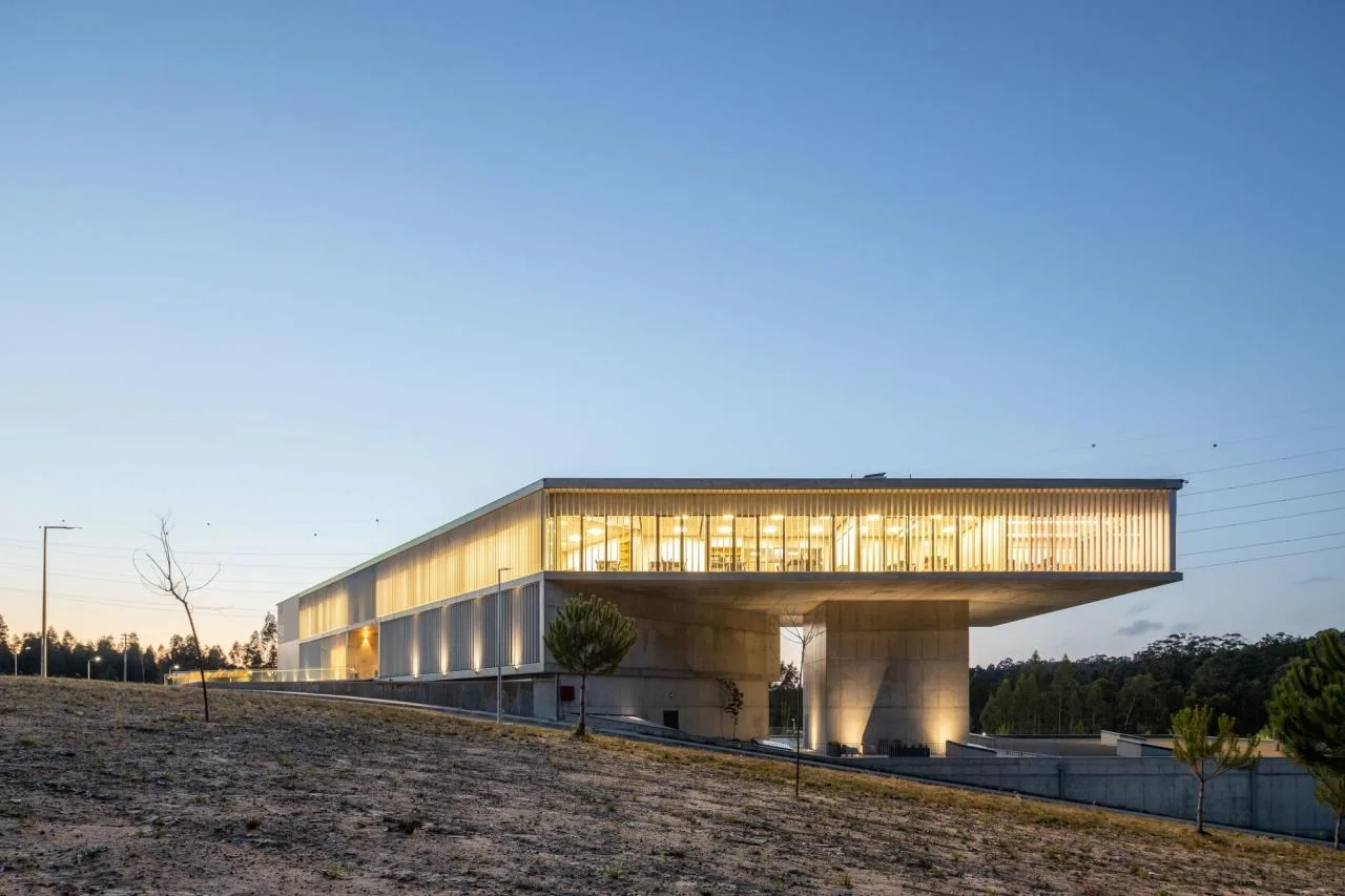 BIM Architecture | AOC Business Center/mube arquitectura