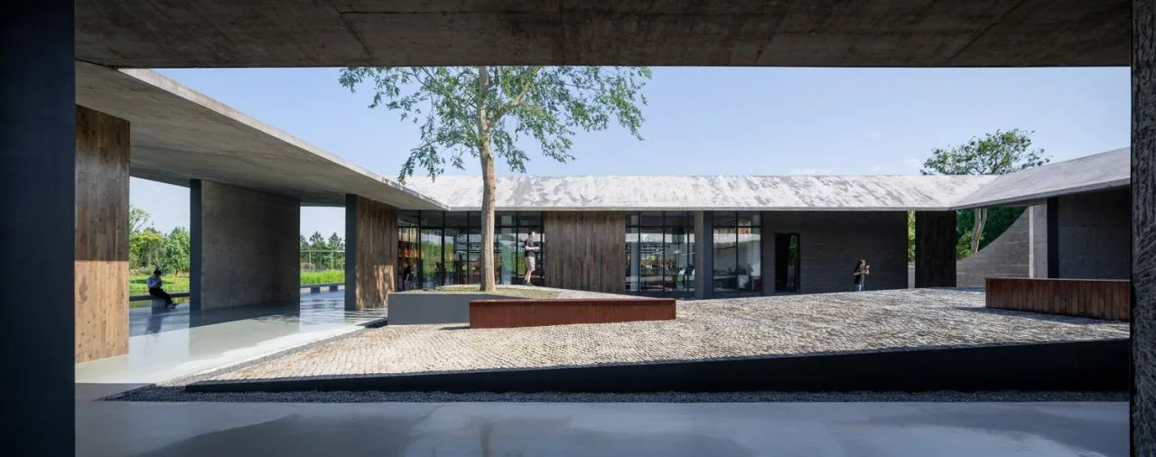 BIM Architecture | Exhibition Hall in Shiwan Pig House/Actually Architectural Firm