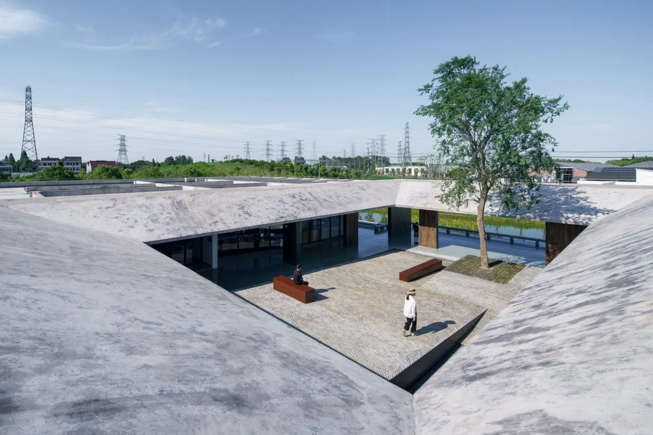 BIM Architecture | Exhibition Hall in Shiwan Pig House/Actually Architectural Firm