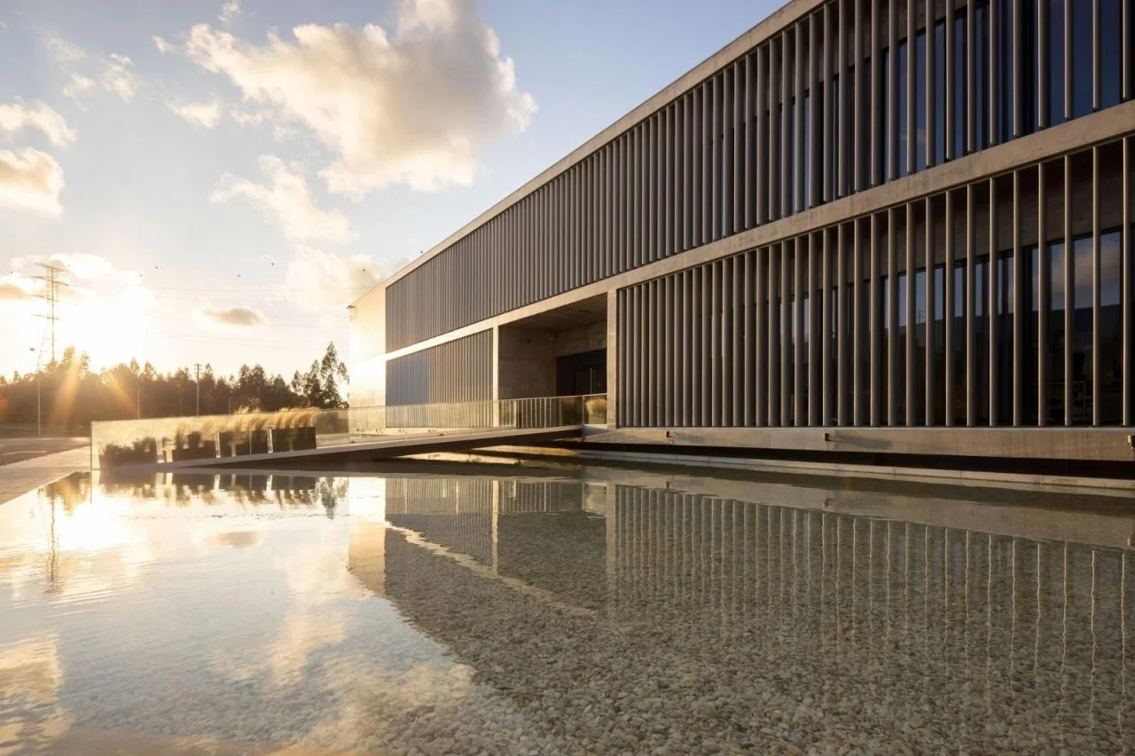 BIM Architecture | AOC Business Center/mube arquitectura