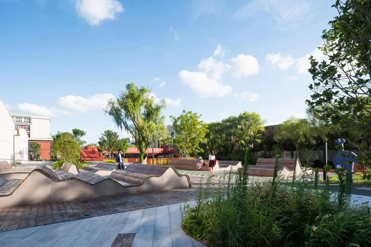 BIM Architecture | Landscape Public Space Renovation on the East Bank of Hengjing Port in Minhang, Shanghai/SPARK Architects