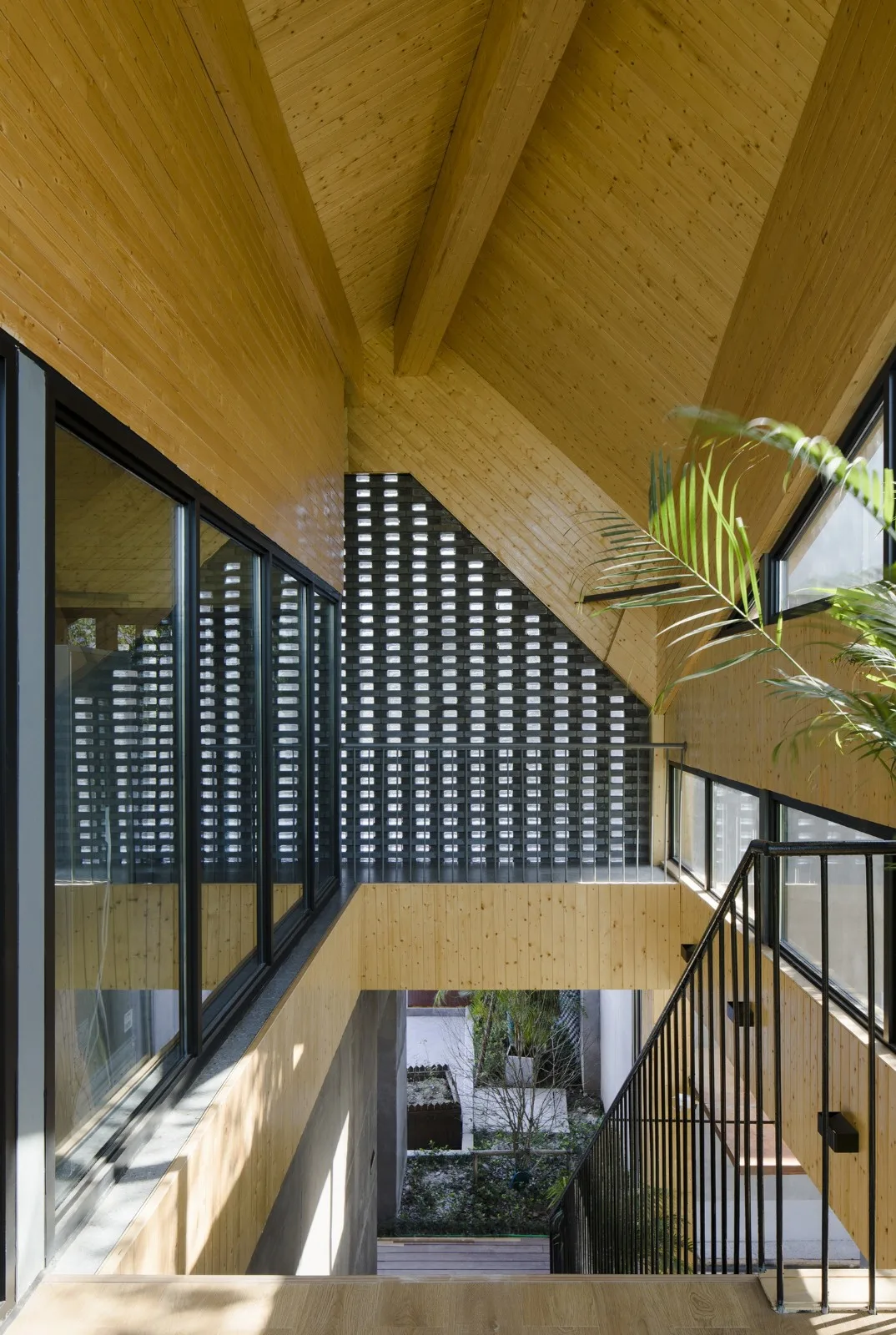 BIM Architecture | Renovation of Shuangchuang Living Room in Dongbantou Village, Tongxiang | Shanghai Yanyang Architectural Design Studio