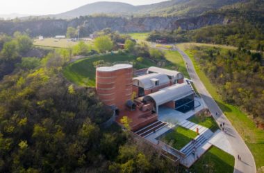 Innovative BIM Design: Nanjing Pioneer Tangshan Mine Bookstore by Southeast University and Yihejing Architecture-BIM WORLD