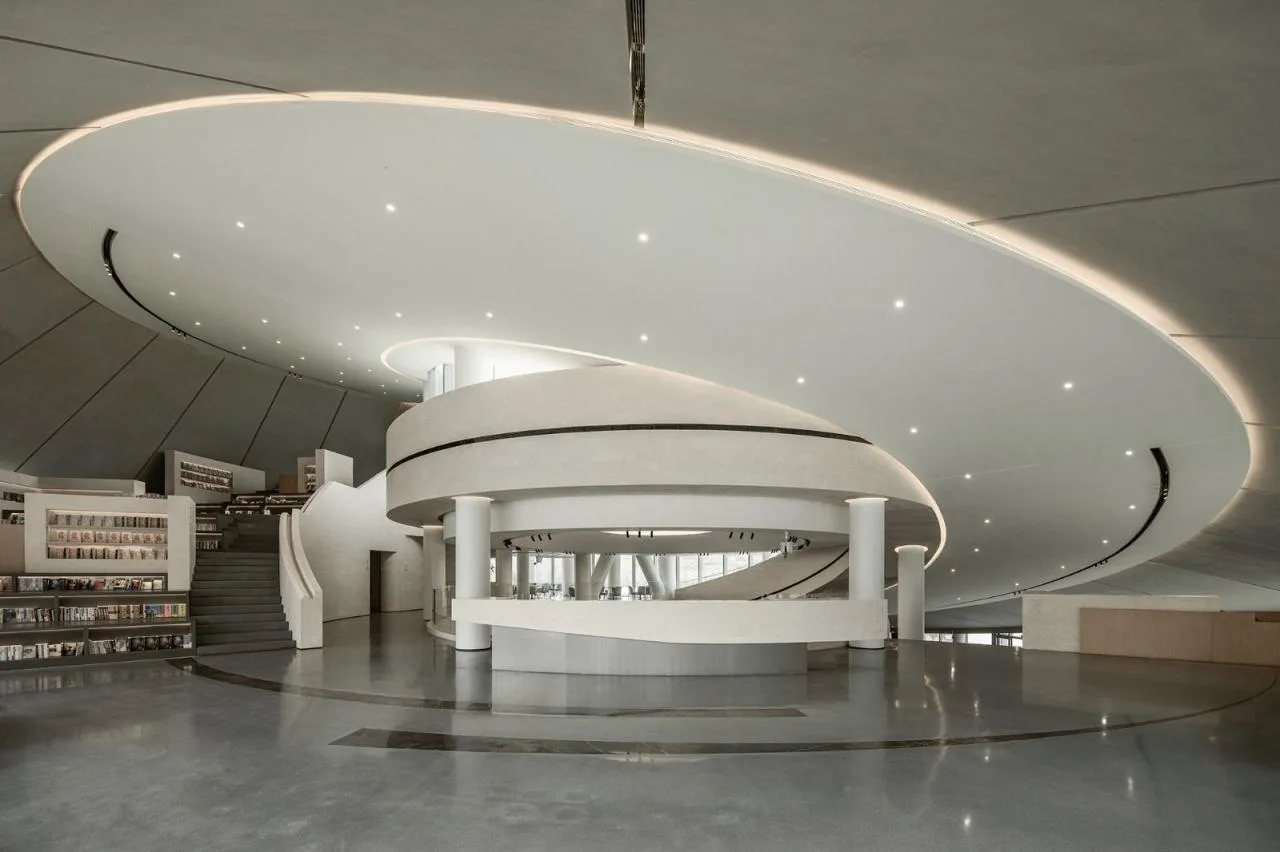 BIM Building | Window overlooking Mount Taishan Mountain: Mount Taishan Youyou Tourist Center | line+WORK