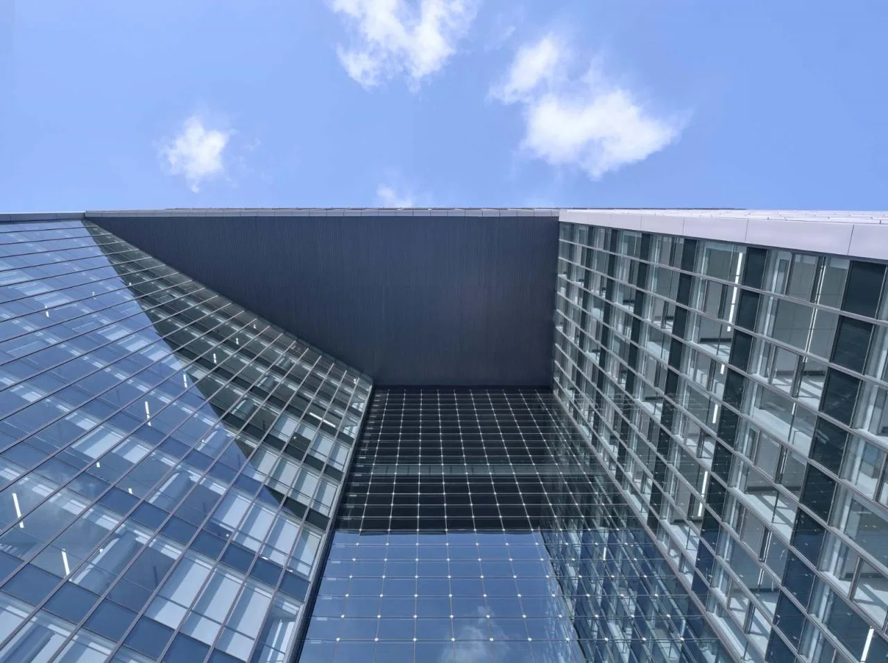 BIM Architecture | Shanghai SAIC Volkswagen Technology Center/HPP Architecture Firm