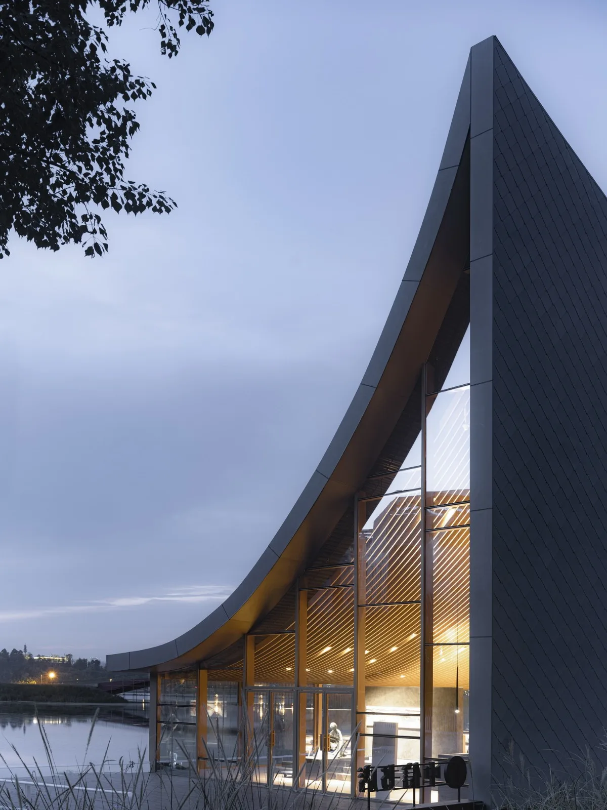 BIM Architecture | Chengdu Xinglong Lake CITIC Bookstore/MUDA Architecture